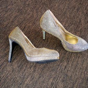 Fioni Night, Gold/Shimmer Platform Heels